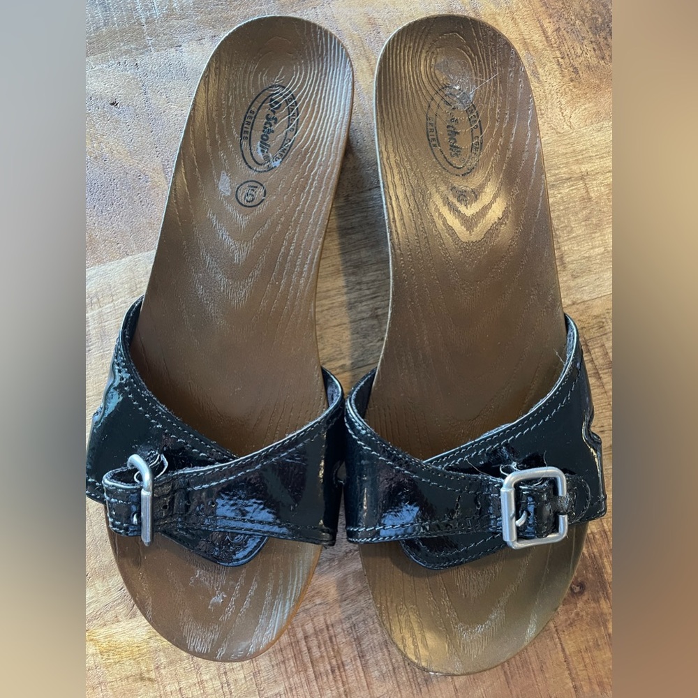 30.  Size 9 NEW Dr. Scholls Advanced Comfy Black slides rubber bottoms